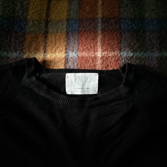 Zara Black Knit Pullover Crewneck Sweater - Picture 2 of 3